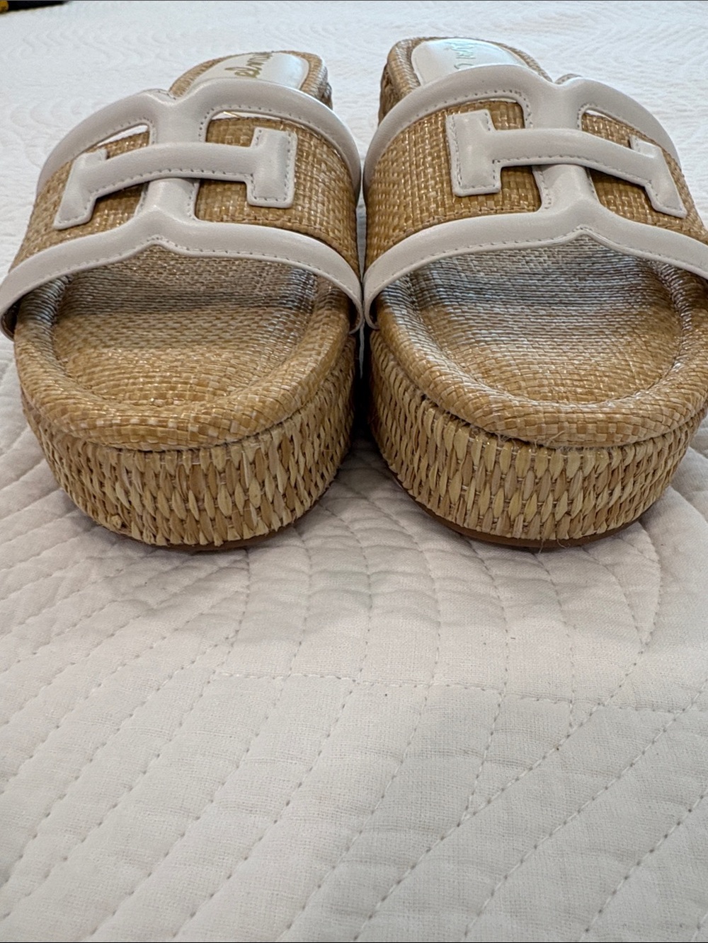 Sam Edelman Tan Woven Raffia Wedge Slides with White Trim - Picture 6 of 7